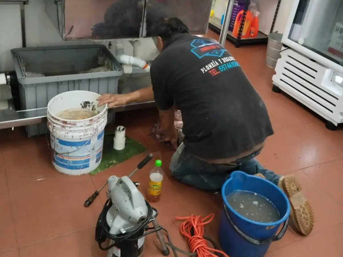 Sondeo de drenajes y tuberías en CDMX